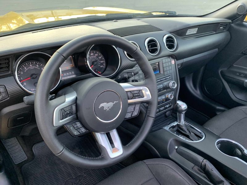 Ford Mustang pic #1277