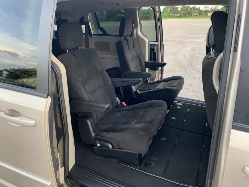 Dodge Grand Caravan pic #1286