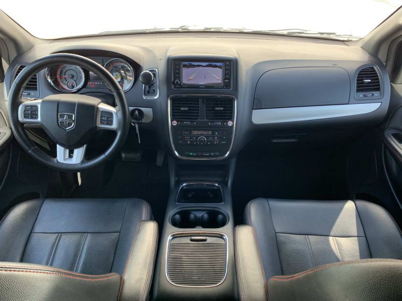 Dodge Grand Caravan GT pic #1324