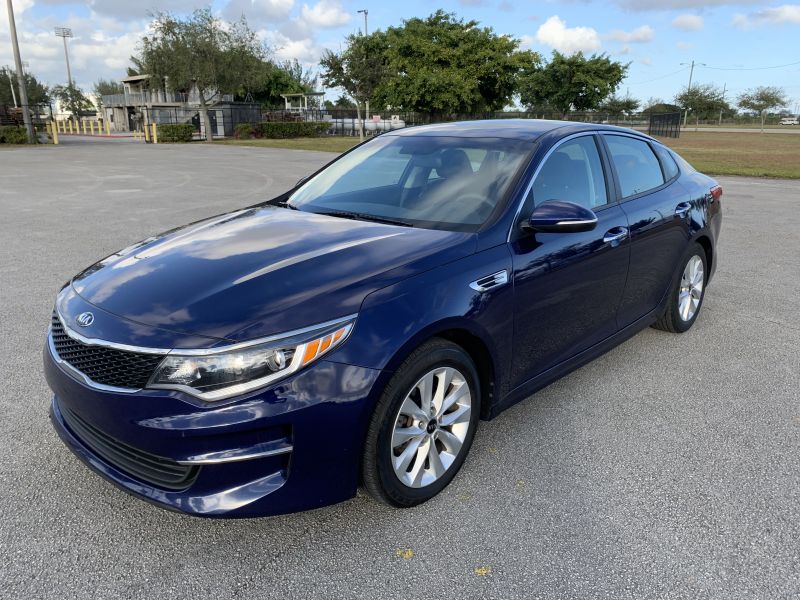 Kia Optima long-term rental in Miami, Florida