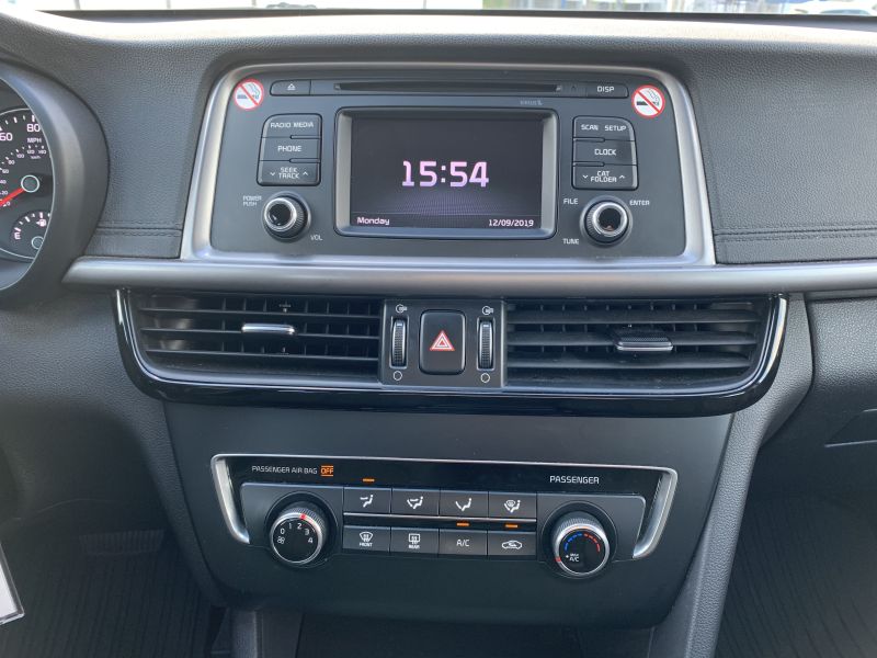 Kia Optima pic #1423