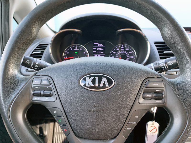Kia Forte pic #1444