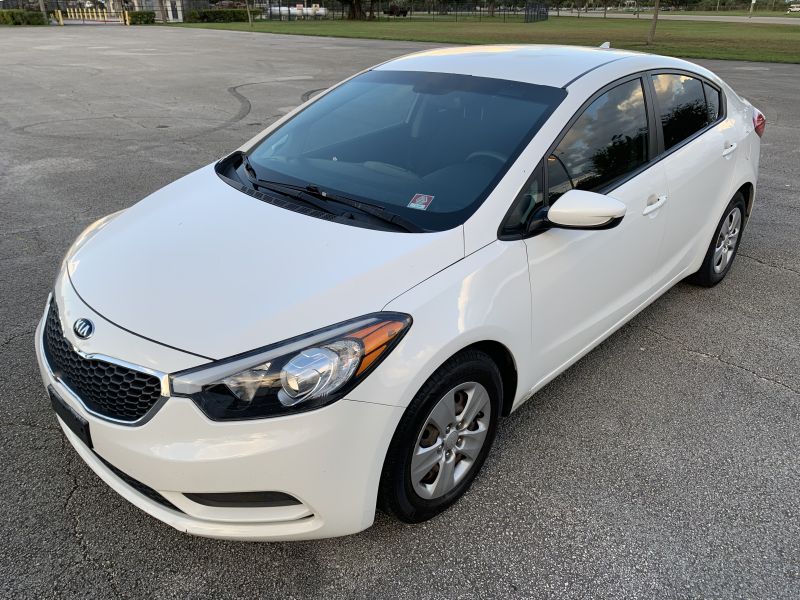 Kia Forte long-term rental in Miami, Florida