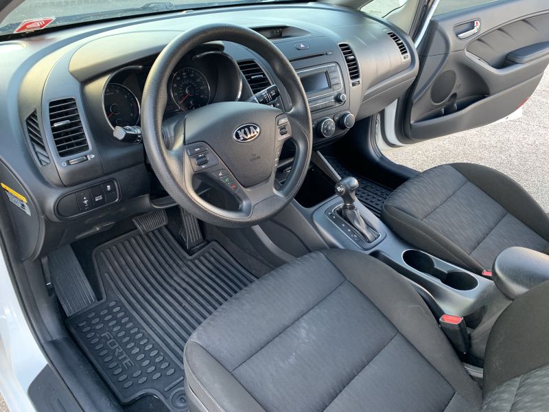 Kia Forte pic #1460