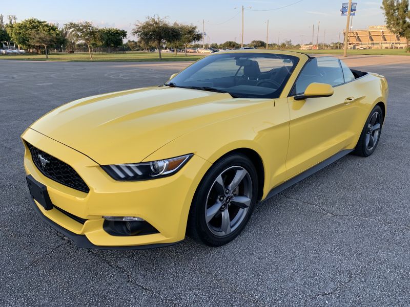 Ford Mustang long-term rental in Miami, Florida