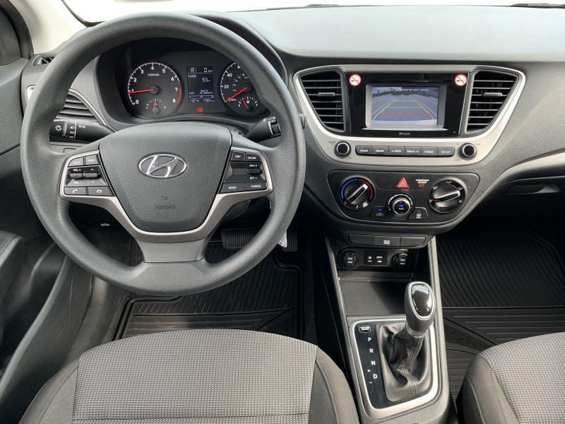 Hyundai Accent pic #1654