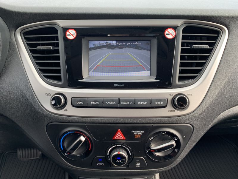 Hyundai Accent pic #1658