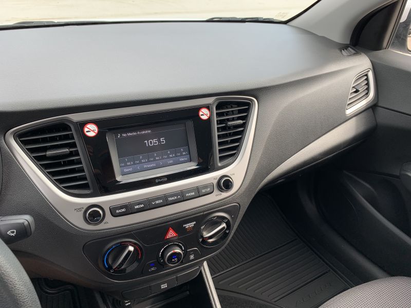 Hyundai Accent pic #1659