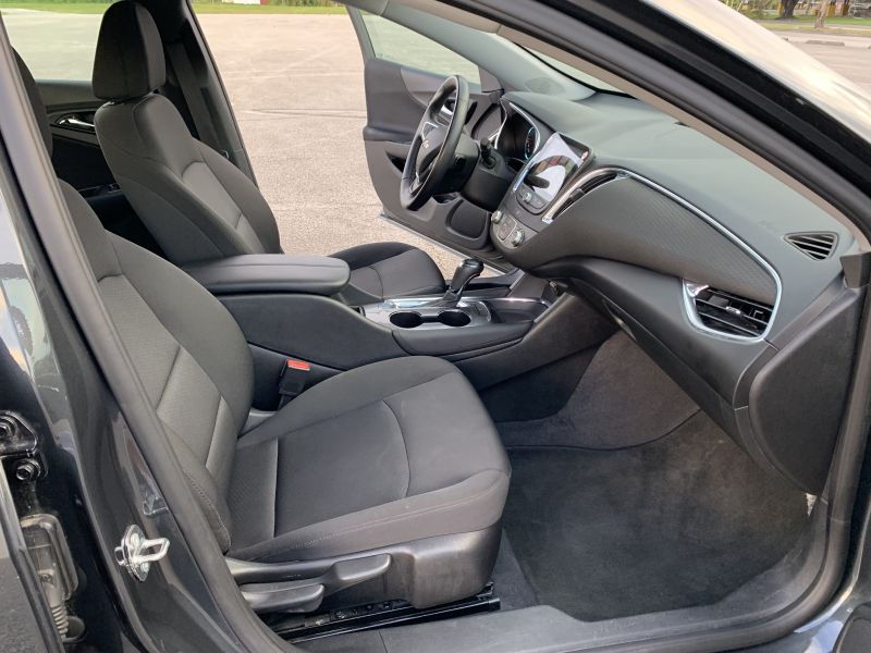 Chevrolet Malibu pic #1780