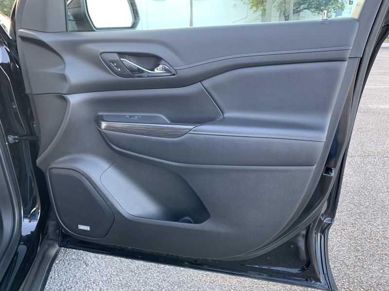 GMC Acadia pic #1811