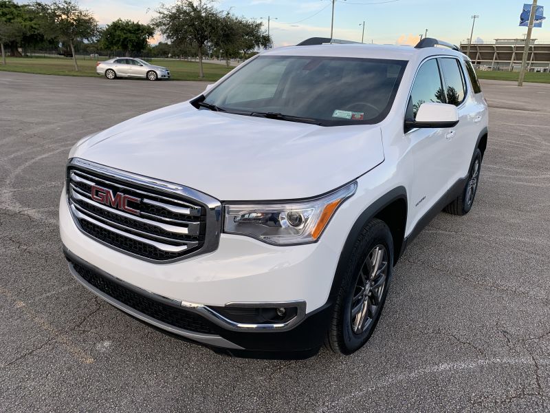 GMC Acadia long-term rental in Miami, Florida