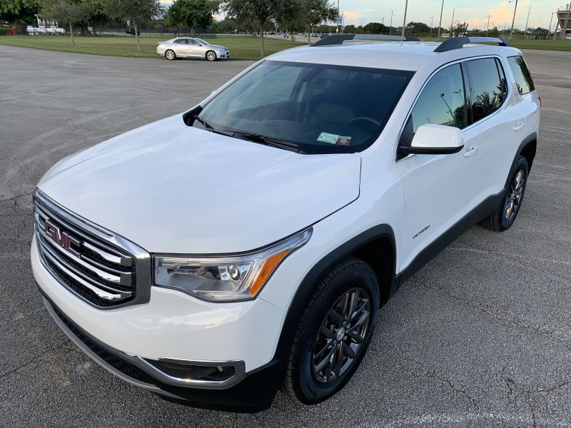 GMC Acadia rental
