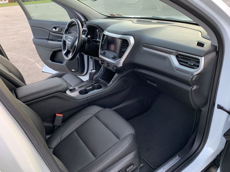 GMC Acadia pic #1843