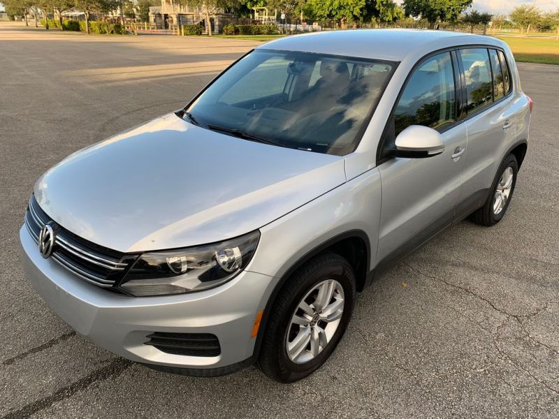 VW Tiguan long-term rental in Miami, Florida