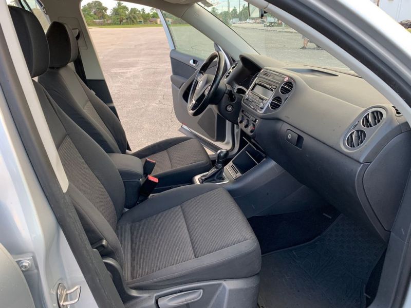 VW Tiguan pic #252
