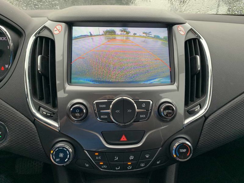 Chevrolet Cruze pic #300