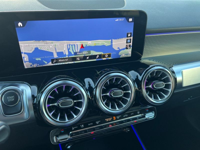 Mercedes-Benz EQB 250 pic #3319