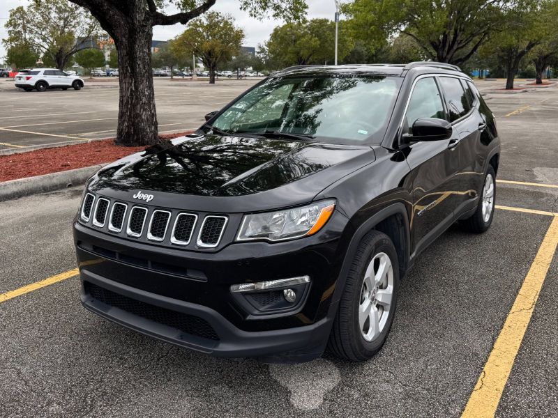 Jeep Compass long-term rental in Miami, Florida