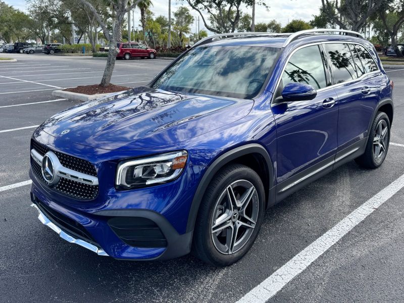 Mercedes-Benz GLB 250 long-term rental in Miami, Florida