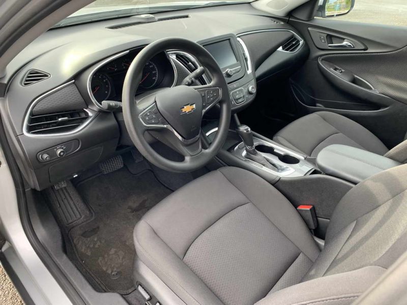 Chevrolet Malibu pic #461