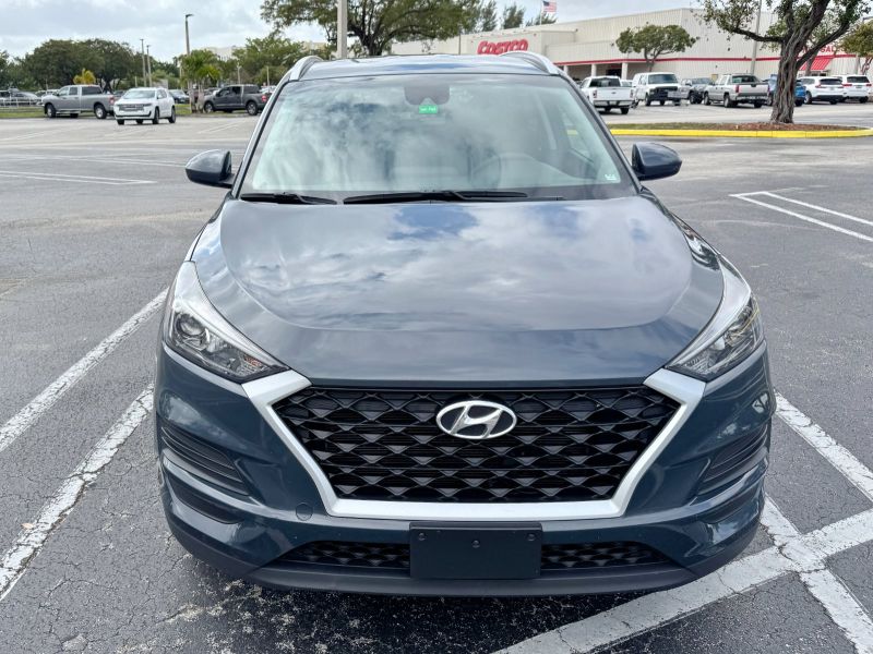 Hyundai Tucson rental