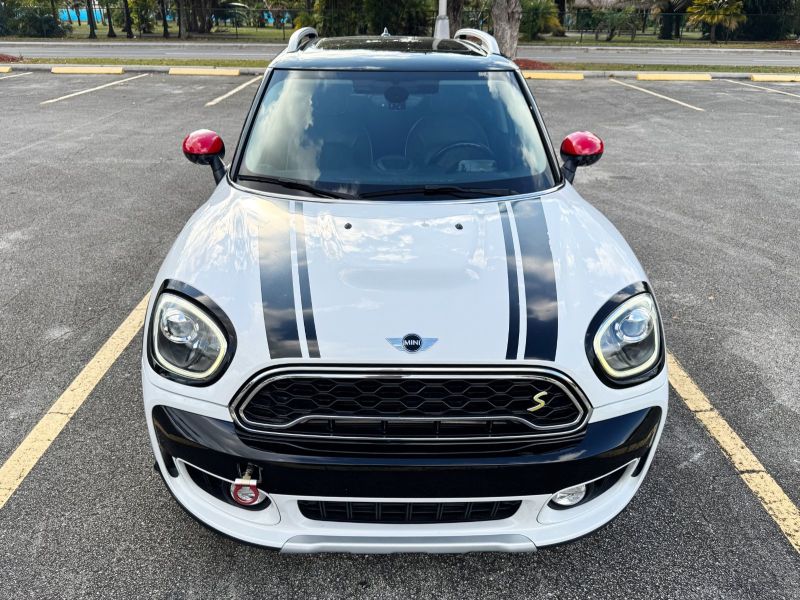 MINI Countryman Plug-In Hybrid rental