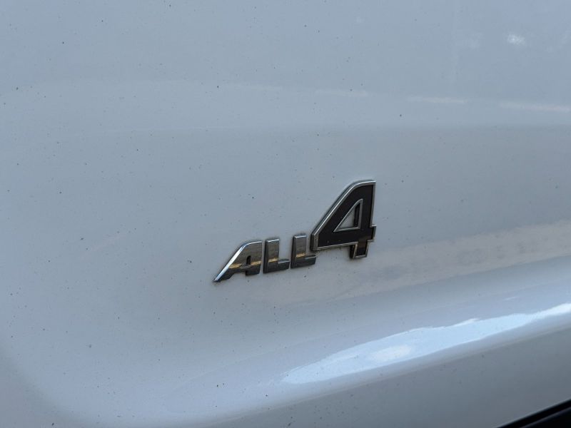 MINI Countryman Plug-In Hybrid pic #4790