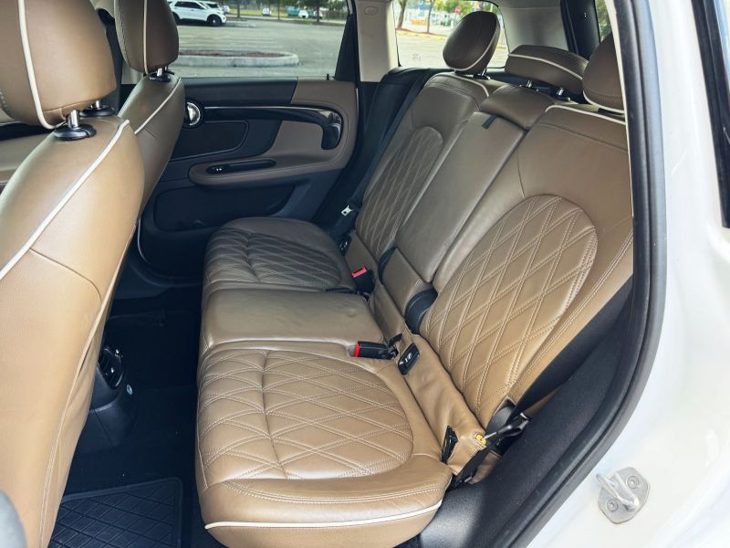 MINI Countryman Plug-In Hybrid pic #4797