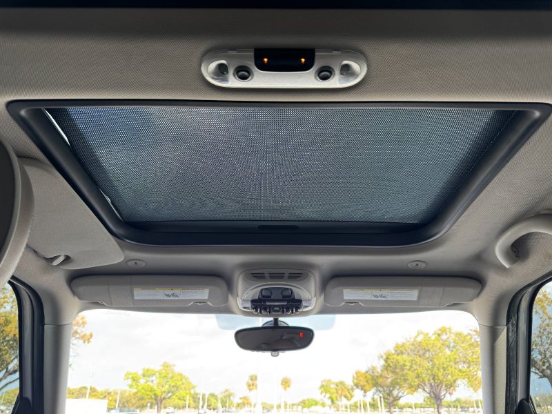 MINI Countryman Plug-In Hybrid pic #4806