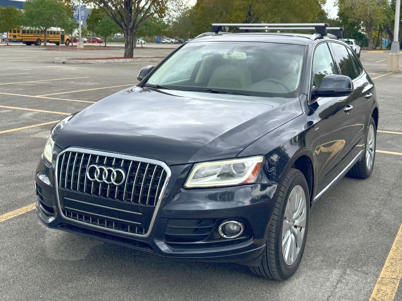 Audi Q5 Hybrid long-term rental in Miami, Florida