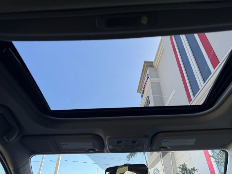 Toyota Prius C Four pic #4956