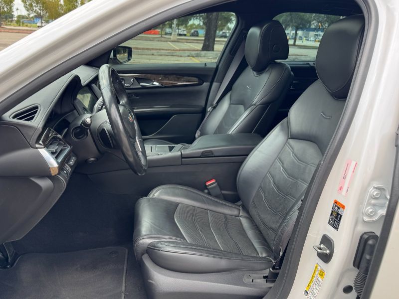 Cadillac CT6 Plug-In Hybrid pic #4981