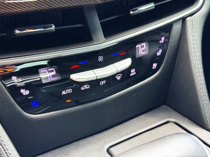 Cadillac CT6 Plug-In Hybrid pic #5008