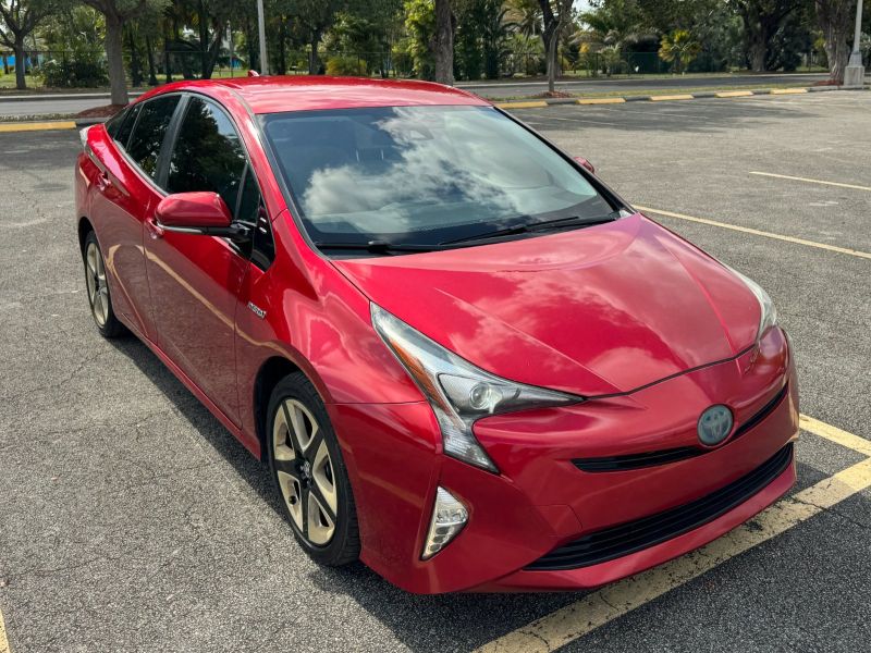 Toyota Prius Touring rental