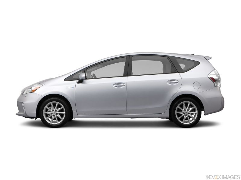 Toyota Prius V Five rental