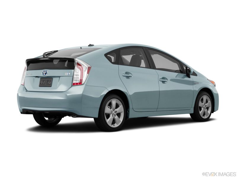 Toyota Prius Five for rent