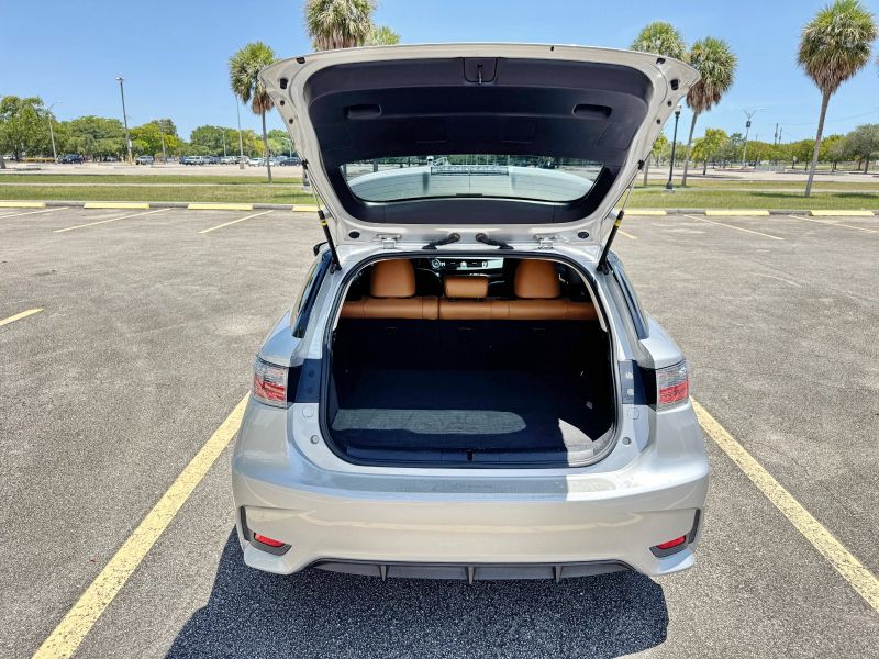 Lexus CT200 Hybrid pic #5307