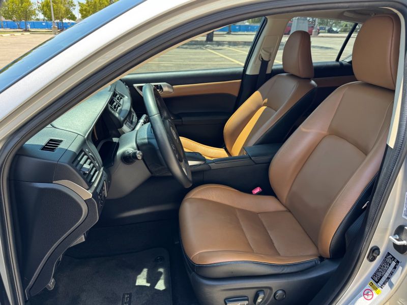 Lexus CT200 Hybrid pic #5314