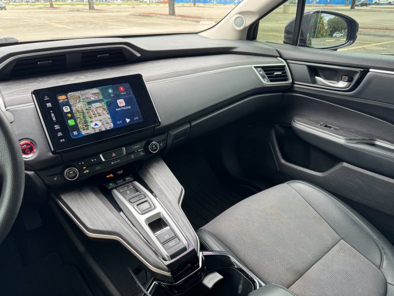 Honda Clarity Plug-In Hybrid pic #5394