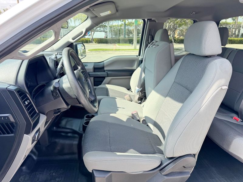 Ford F150 XL Ext Cab pic #5493