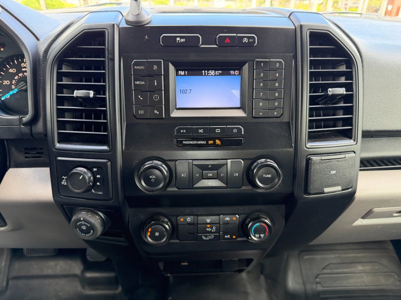 Ford F150 XL Ext Cab pic #5508