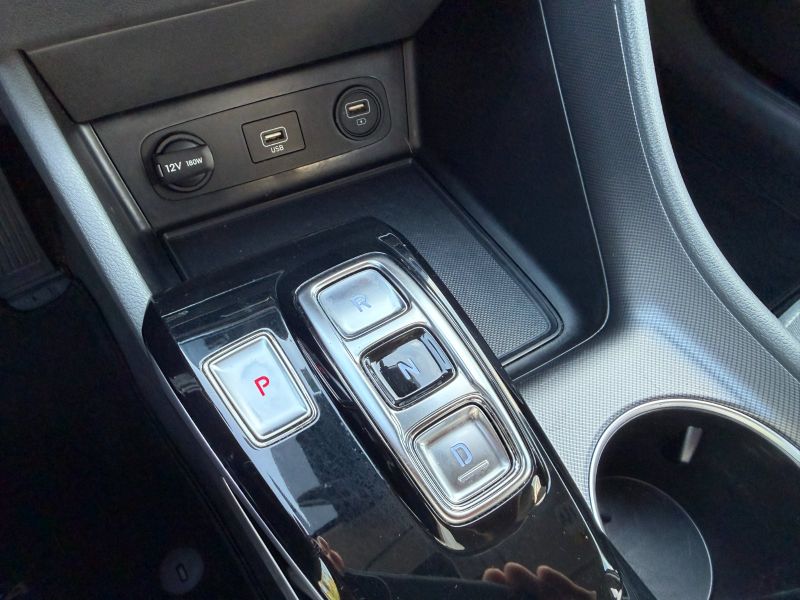 Hyundai Sonata pic #5785