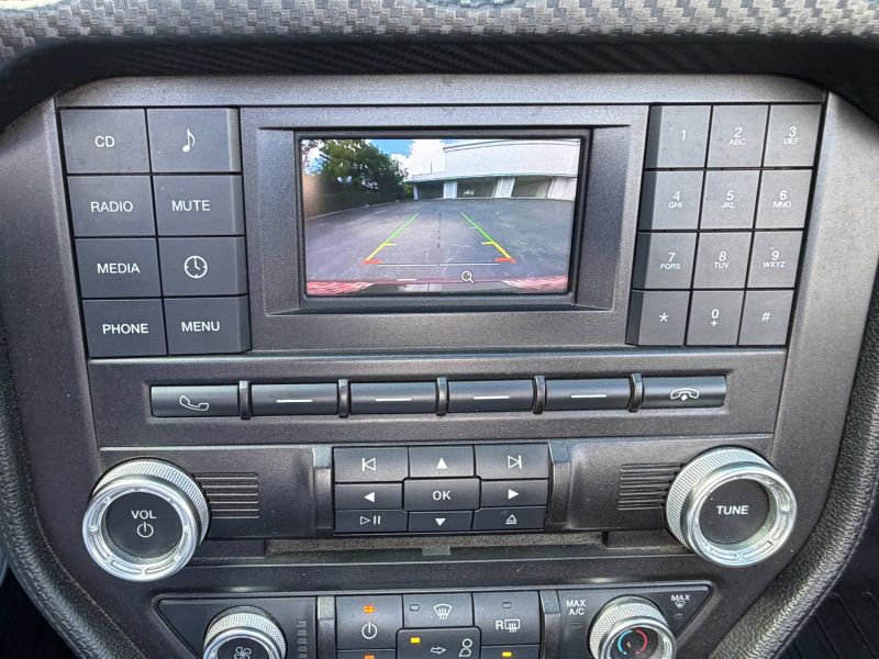 Ford Mustang pic #5812