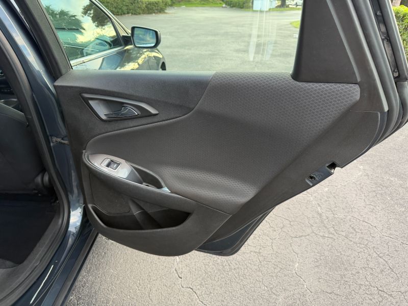 Chevrolet Malibu pic #5957