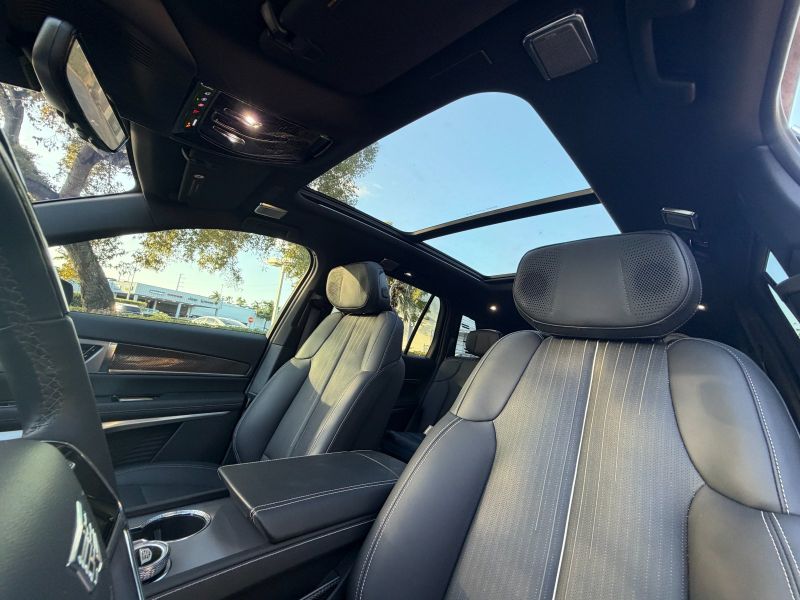 Cadillac Vistiq 900 e4 pic #6079