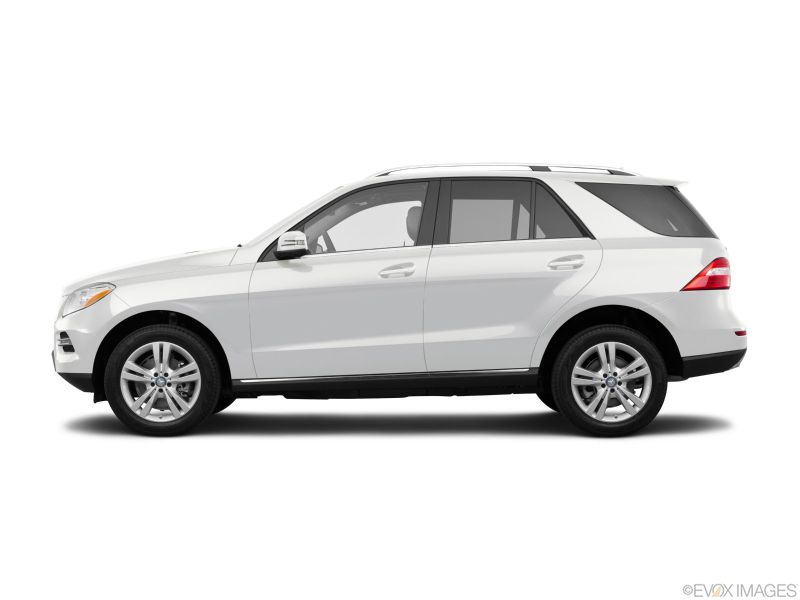 Mercedes-Benz ML350 rental