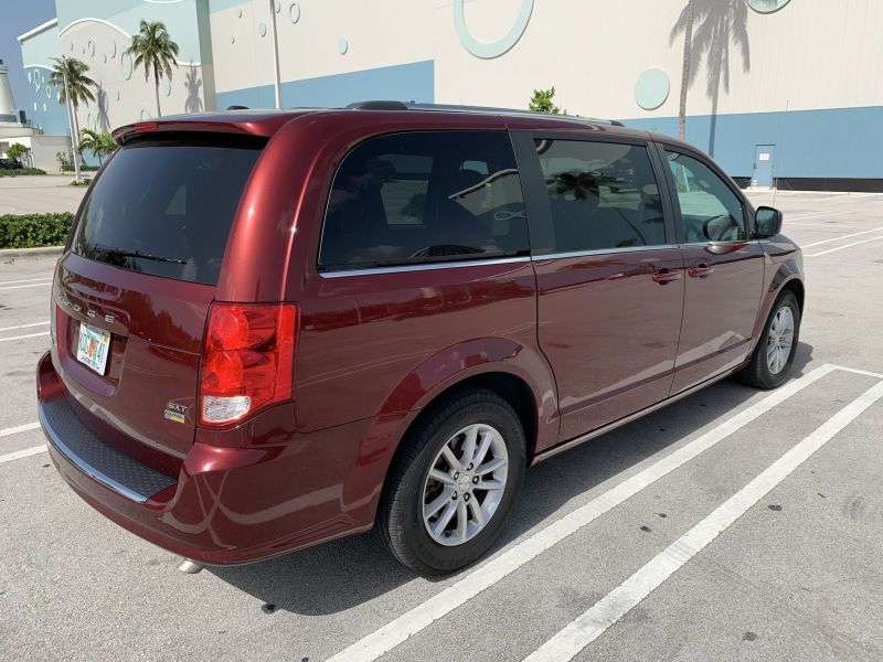 Dodge Grand Caravan for rent